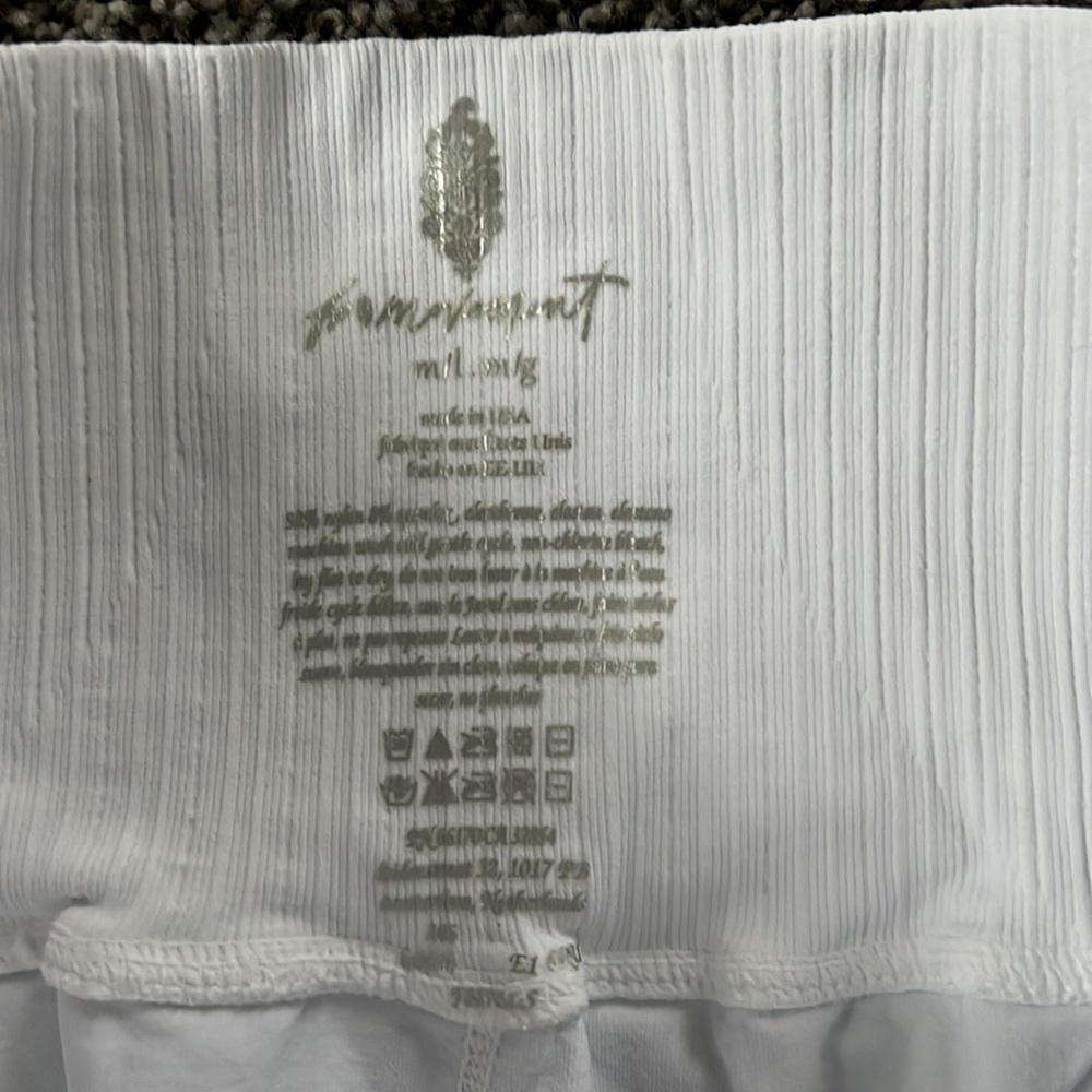 FP Movement Good Karma Ruched Crop Tank & Tennis Short - White - M/L - Picture 6 of 11